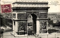 CPA Paris Arc De Triomphe qui Abrite la Tombe du Soldat inconnu