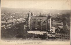 CPA Lyon de Fourviere and junction of the Rhone and the Saone Seen from of the Elevator of the Tower of Fourviere