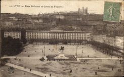 CPA Lyon Places Bellecour And Coteau De Fouviere