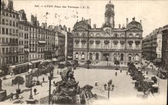 CPA Lyon Places Composts