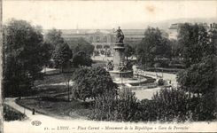 CPA Lyon Place Carnot Monument of the Republic Parks of Perrache