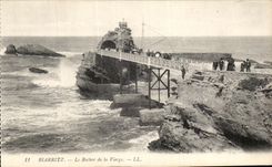 CPA Biarritz Le Rocher de la Vierge