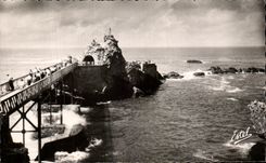 CPA Biarritz Le Rocher De La Vierge 