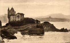 CPA Biarritz Chateau Et La Rhune