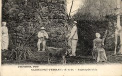 CPA the Swallow Paris Clermont Ferrand Sujets Petrify Goat Giraffe