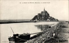 CPA Mont Saint Michel has High tide
