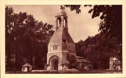 CPA Lourdes the Monument interaille