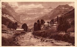 CPA Visrfez has Gavarnie Lourdes the circus And Gave