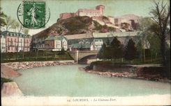 CPA Lourdes the Castle Fort
