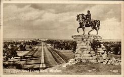 CPA The Copper Horse & Long Walk Windsor Horse