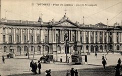 CPA Toulouse Place du Capitole Entree Principale