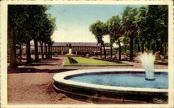CPA Tarbes Gardens And the Barracks