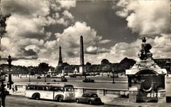 CPA Paris the Place Of the Harmony Its Obelisk with Far the Eiffel Tower