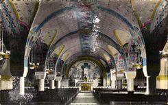 CPA Basilica De Lisieux la opinion de la cripta