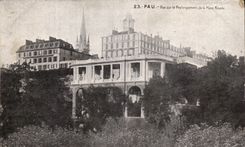 CPA Pau Vue sur le Prolongement de la Place Royale
