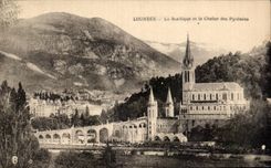 CPA Lourdes the Basilica And the Chain Of the Pyrenees