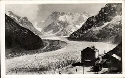 Parques de CPA Chamonix de Montenvers Mer de la estacion y de Grandes Jorasses