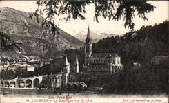 CPA Lourdes the Basilica seen of the Dimension