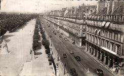 CPA Paris Et Ses Merveilles Rue de Rivoli et jardin des Tuileries
