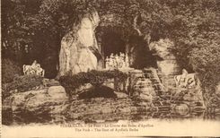 CPA Versailles the Park the Cave of Baths of Apollo