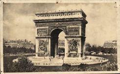 CPA Paris L'Arc de Triomphe de l'Etoile