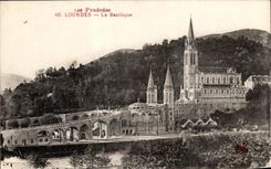 CPA Lourdes la basilica