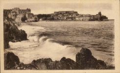 CPA Collioure Seen of the City by Heavy weather