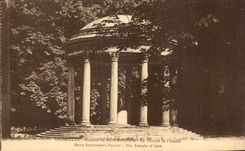 CPA Versailles Hamlet of Marie Antoinette Temple of the love