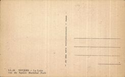 CPA Nevers el Loire visto del mariscal de Foch del jardin publico