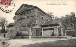 CPA Poitiers Ancient Temple Saint Jean baptistry