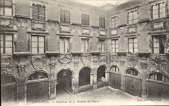 CPA Toulouse Interieur de la Maison de Pierre