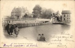 CPA Caen Footbridge De Vaucelles Children