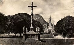 CPA Lourdes the Martyrdom of Breton and the Basilica
