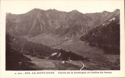 CPA the Mount Gilds Valley of the Dordogne and Chaine of Sanccy