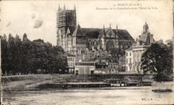 CPA Meaux Panorama Of the Cathedral And the Town hall