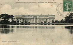 CPA Rochefort in Yvelines the Castle Seen of the water part