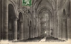 CPA Interior Mans of the Cathedral the Great Nave ewvre