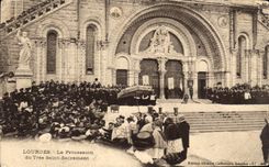 CPA Lourdes the Procession Of Very Saint the Sacrament