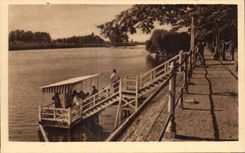 CPA Vichy Les Bords De l'Allier