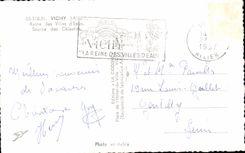 CPA Vichy Reine Des Villes d'Eaux Source Des Celestins