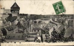 Opinion de CPA Laval tomada del jardin de Perrine