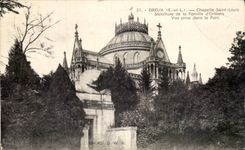 Entierro santo de Louis de la camara acorazada de CPA Dreux de la familia de Orleans vista en del parque