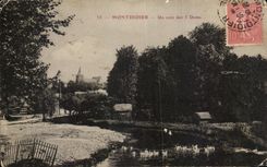 CPA Montdidier a Corner of the 3 Doms