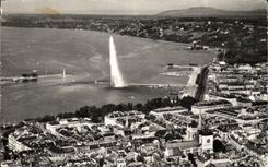 CPA Geneva the Cathedral of St Pierre the water Roads and Jet