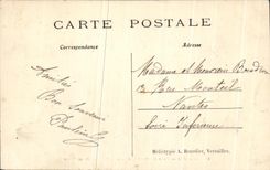 CPA Versailles parc du Petit Trianon Maison de la Reine