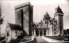 CPA Pau the castle principal Frontage