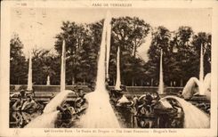 CPA Parc De Versailles Les Grandes Eaux Le Bassin du Dragon