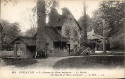 CPA Versailles Le Hameau de Marie Antoinette Le Moulin 