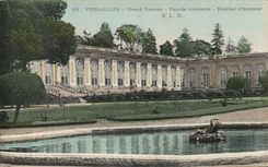 CPA Versailles Grand Trianon Facade interieure Escalier d'honneur