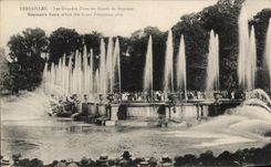 CPA Versailles Les Grandes Faux an Bassin de Neptune